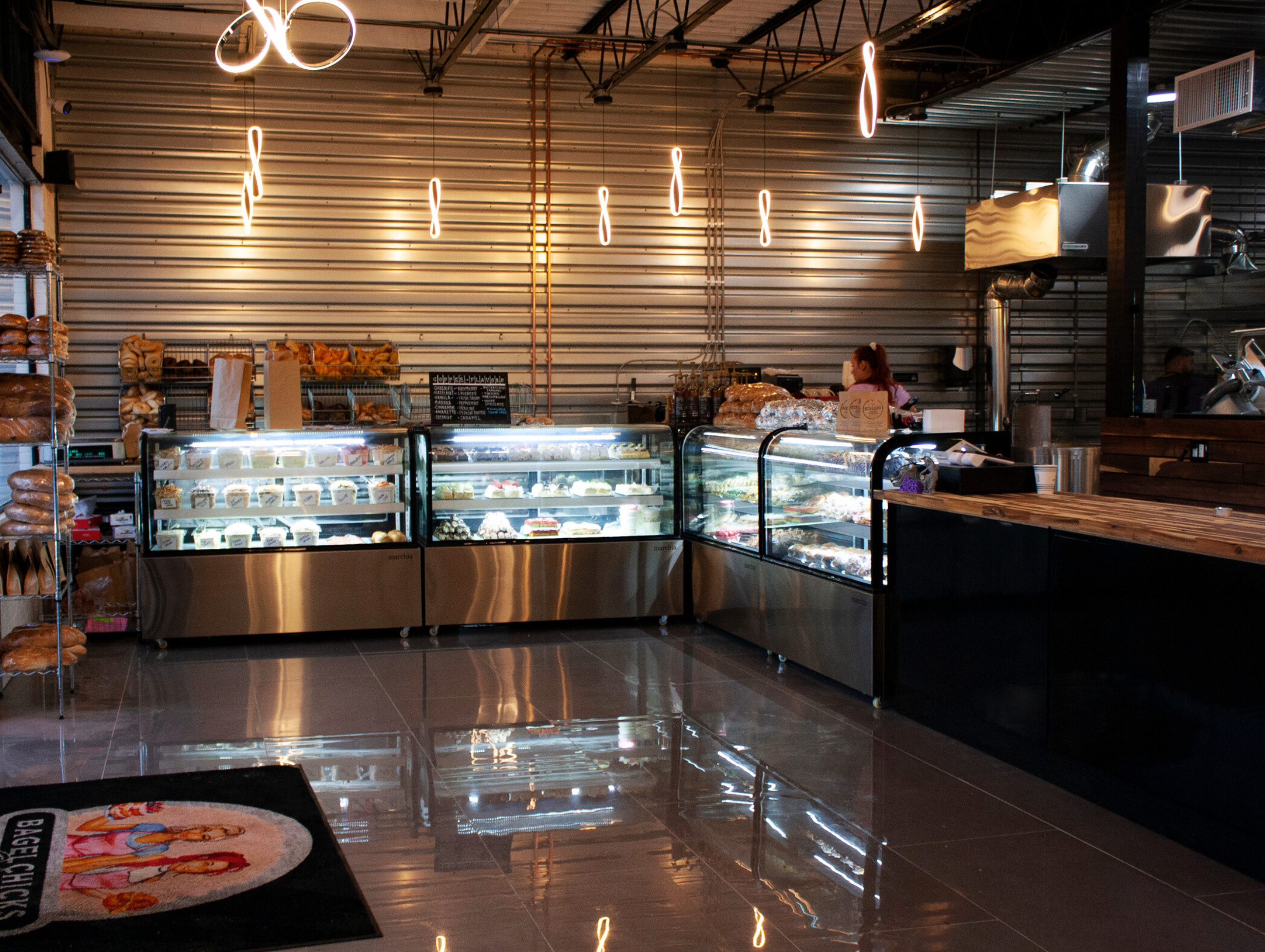 bagel-chicks-bakery-interior